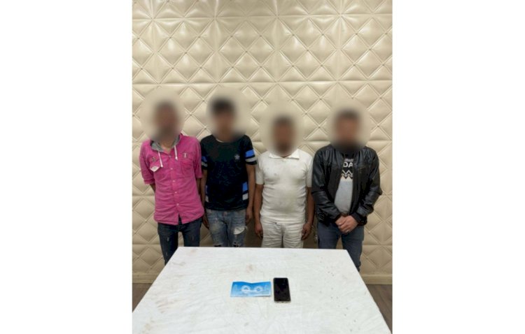 القبض علي المتهمين بسرقة مبلغ مالى من مالك محل بالقاهرة