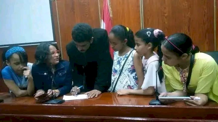 كد الأرض ..  قصيدة للشاعر الكبير مصطفي معاذ