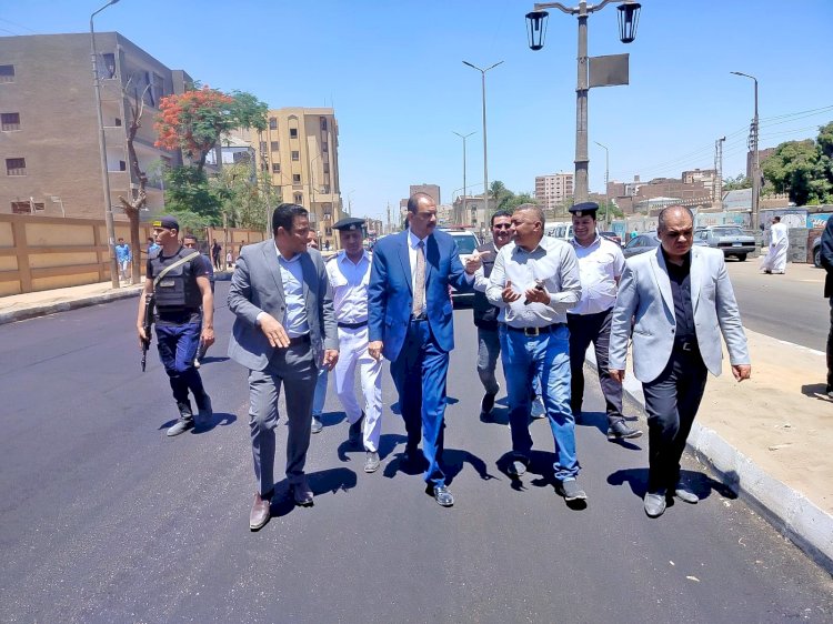 محافظ سوهاج يتفقد أعمال الرصف والتطوير بمدينة المراغة وشارع أسيوط سوهاج