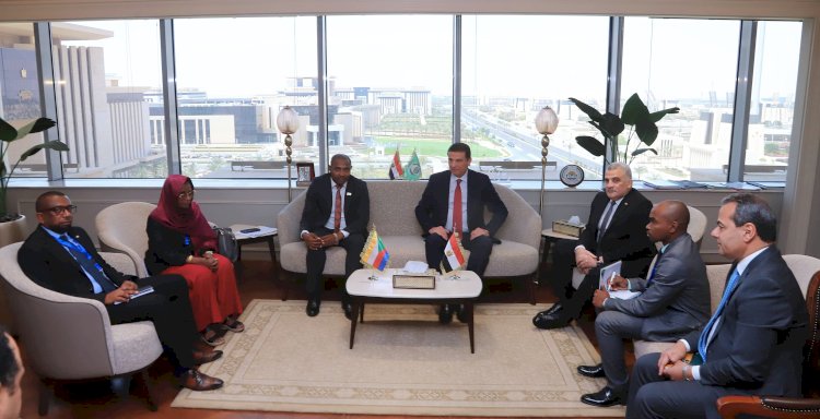 وزير الزراعة يبحث مع وزير خارجية جمهورية جزر القمر سبل التعاون المشترك