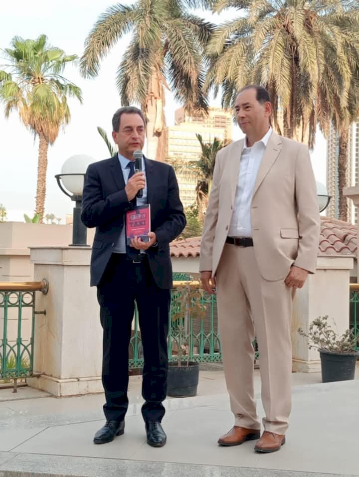 بالصــور.. إطلاق النسخة الإنجليزية من تاكسي..حواديت المشاوير بمكتبة القاهرة