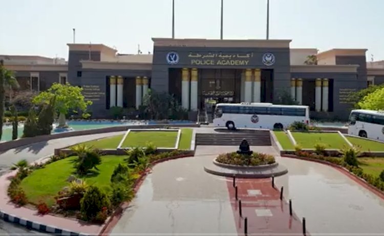 وزارة الداخلية تنظم زيارات لأولياء أمور طلبة وطالبات كلية الشرطة لمراكز الاصلاح والتأهيل