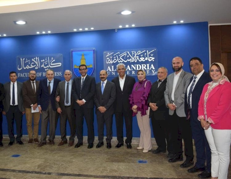 سعيد عبد العزيز: قوانين التيسير الضريبي والعلاقة بين الدولة والممول