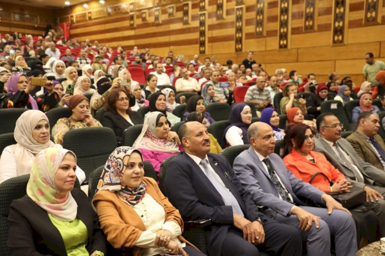 محافظ المنيا يدشن مبادرة مجتمعية لتعزيز الوعي وحماية النشء من العنف والايذاء