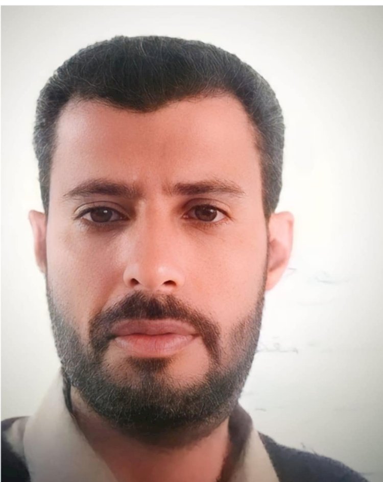 شجرة نبتت على جدار السماء  في السؤال...معمر السفياني - اليمن