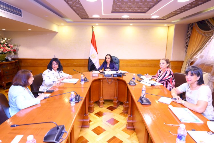 مايا تبحث الشراكة بين دعم الصناعات الريفية ودلتا لريادة الأعمال المجتمعية