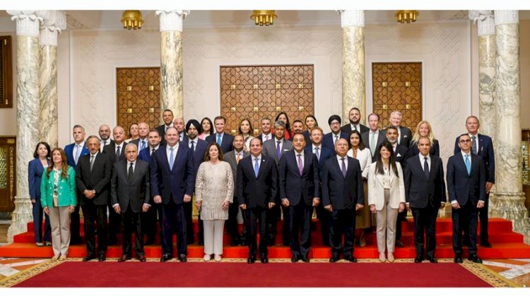 السيسي يستقبل وفد رجال الأعمال الأمريكيين المشاركين في المنتدى الاقتصادي المصري الأمريكي