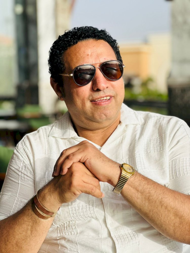 ناصر عبدالحفيظ متحدثا عن احدث تجاربه المسرحية علي الثقافيه قناة النيل