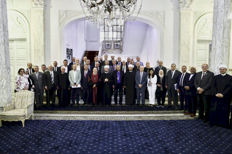 رئيس الطائفة الإنجيلية يهنئ وزير الاوقاف بعيد الاضحي