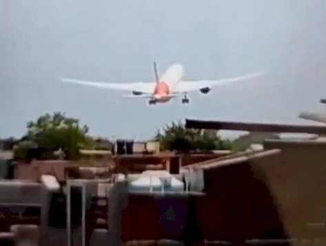 آخر تطورات تحطم الطائرة الهندية في مدينة أحمد آباد غربي الهند