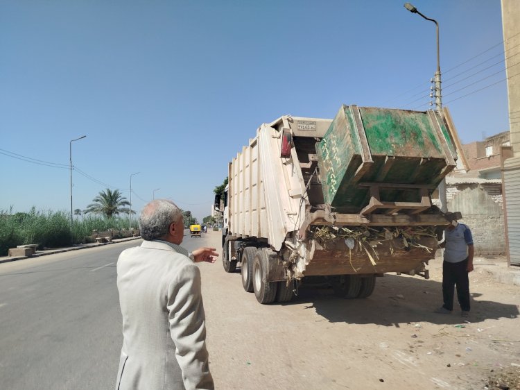 تكثيف حملات النظافة وصيانة أعمدة الإنارة بـ4 مراكز في المنيا