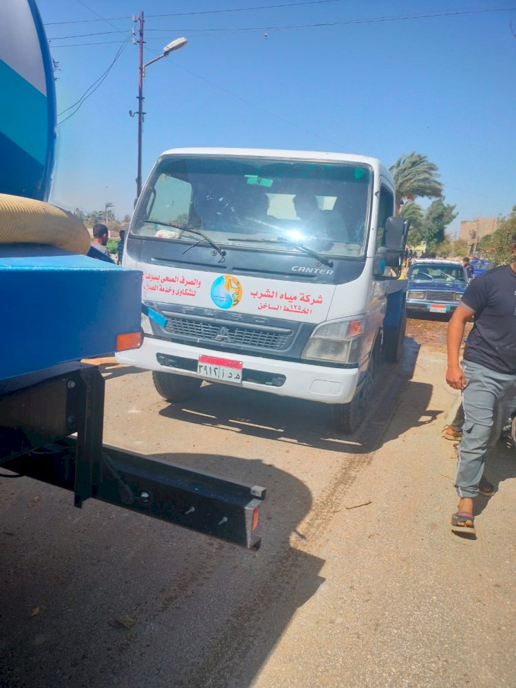 انهيار الساتر الترابي بمزرعة الصرف الصحى بإدفا