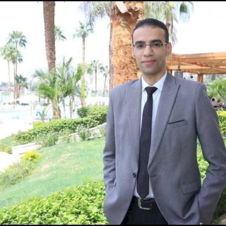 خالص العزاء في وفاة الاستاذ محمد كامل مدير عام العلاقات العامة بسوهاج