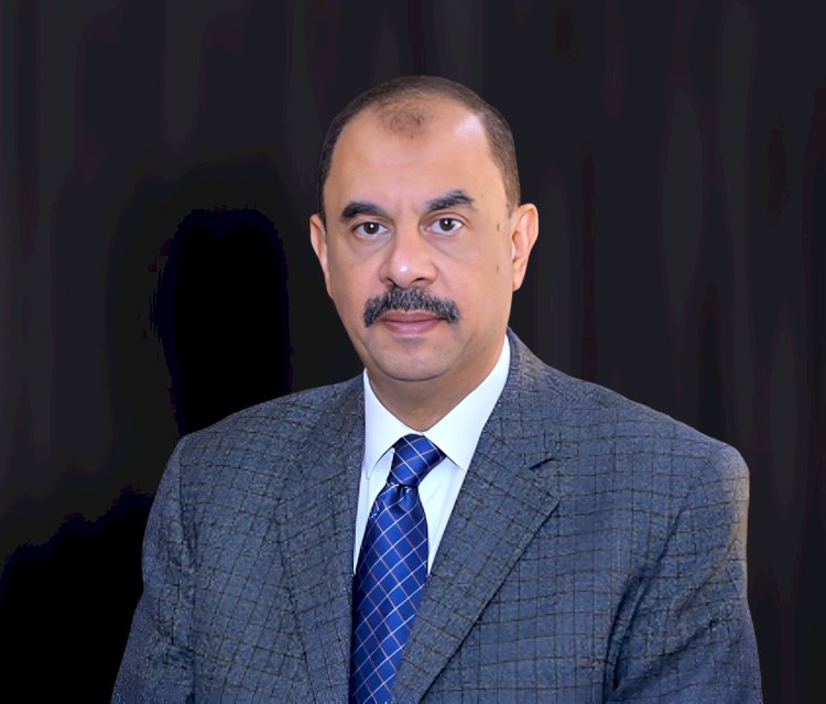 محافظ سوهاج يشدد علي تطبيق المواعيد الصيفية لغلق وفتح المحلات التجارية