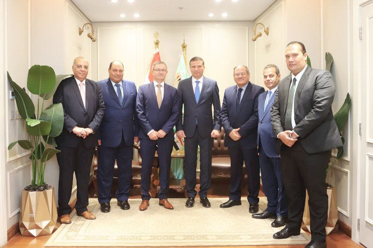 وزير الزراعة يبحث مع نظيره الصربي تعزيز التعاون الزراعي والأمن الغذائي