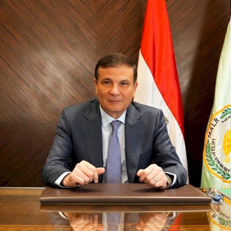 وزير الزراعة يستعرض جهود تنمية الثروة الحيوانية والداجنة ودعم المربين