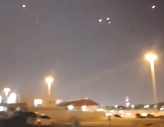 تمثيلية استهداف القواعد الأمريكية في الخليج من إيران هدفها غلق الملف نهائيا