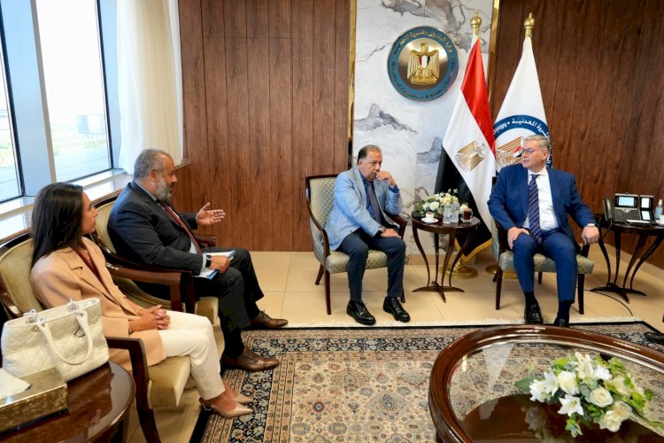 وزير البترول والثروة المعدنية يستقبل رئيس غرفة الصناعات الكيماوية باتحاد الصناعات