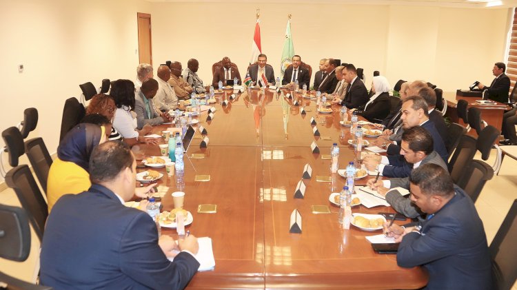 وزير الزراعة يبحث مع وفد ناميبي  التعاون في المجال الزراعي