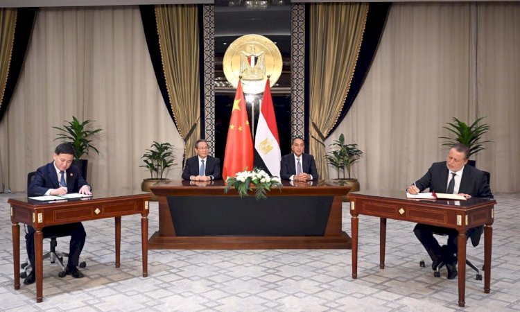 محافظ المركزي  يوقع مذكرة مع نظيره الصيني لتعزيز التعاون المشترك