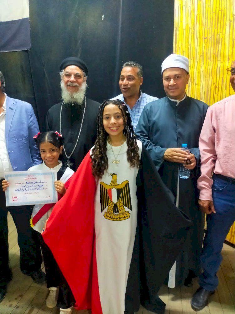 اوبريت غنوة لمصر على مسرح ثقافة طهطا احتفالا بثورو 30 يونيو