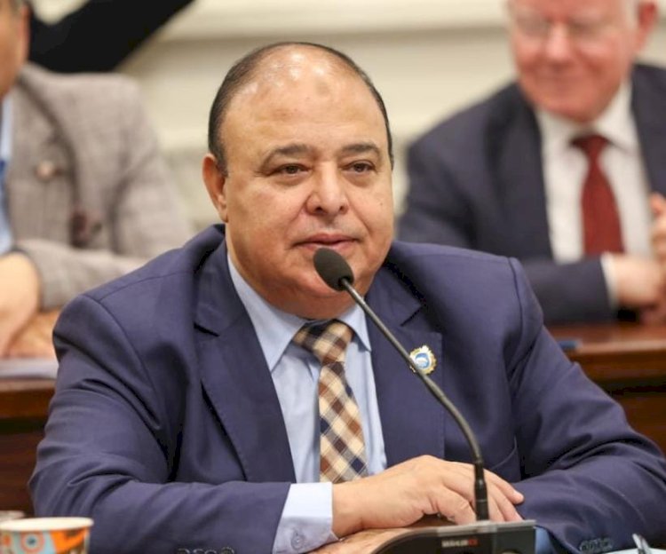 حسين خضير: زيارة الرئيس لغينيا الاستوائية تعكس حرص مصر على تعزيز التعاون مع القارة الأفريقية