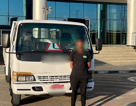 ضبط سائق سيارة السير عكس الإتجاه بالقاهرة