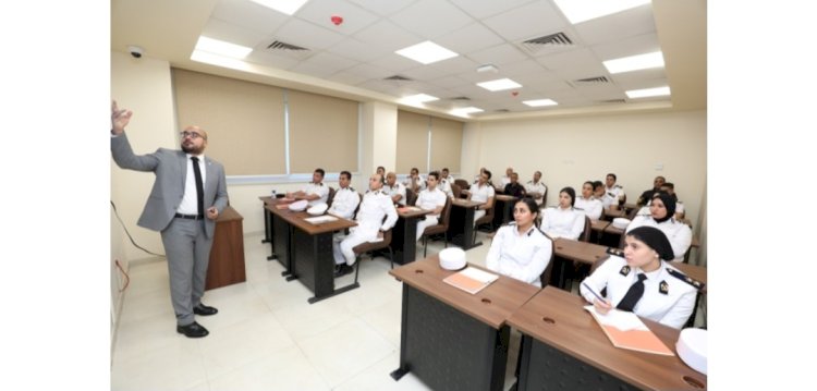 اكاديمية الشرطة تستضيف دورتين تدريبيتين للكوادر الأمنية بالتنسيق مع الصليب الأحمر