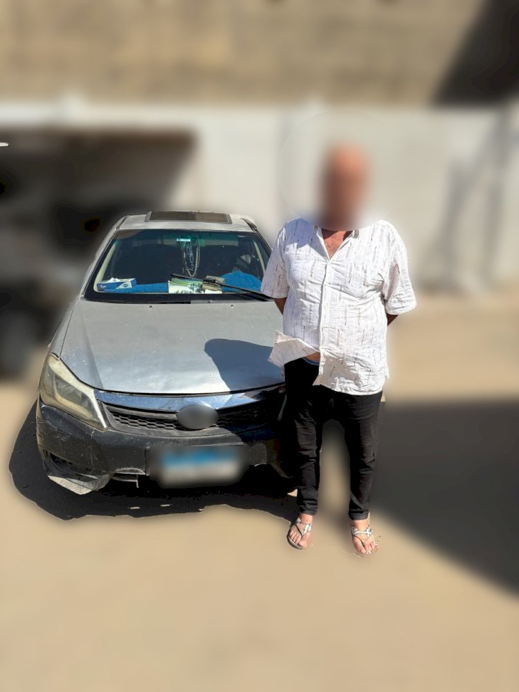 ضبط سائق سيارة السير عكس الإتجاه بالقاهرة