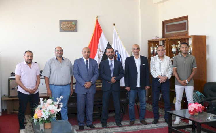 لجنة المجلس الأعلى للجامعات تواصل تفقد سير اختبارات القدرات بجنوب الوادي