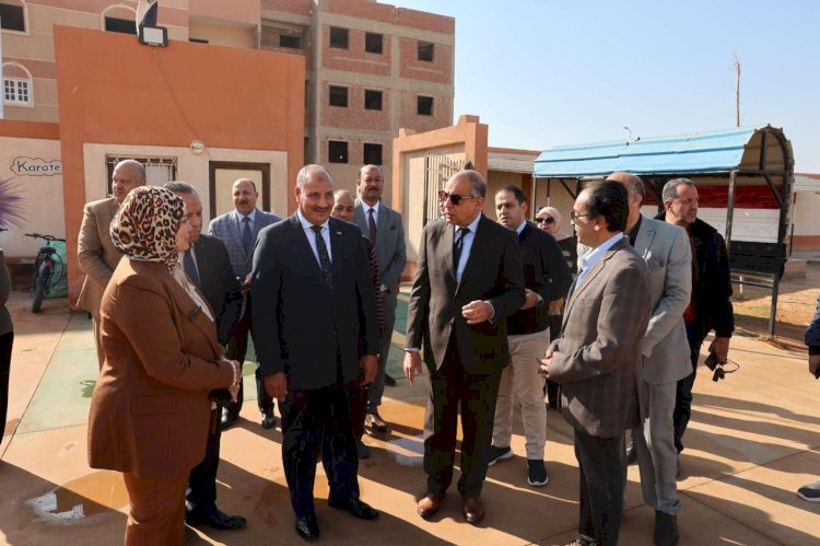 محافظ المنيا: خطة تطوير شاملة للعملية التعليمية