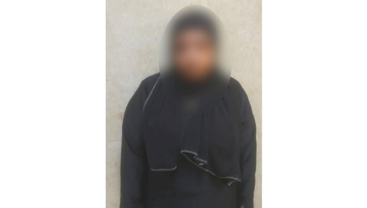 ضبط إحدى السيدات لقيامها بالترويج للأعمال المنافية للآداب بالقاهرة