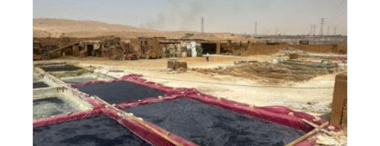 ضبط مصنع بدون ترخيص لإنتاج الأسمدة والمخصبات الزراعية بالجيزة