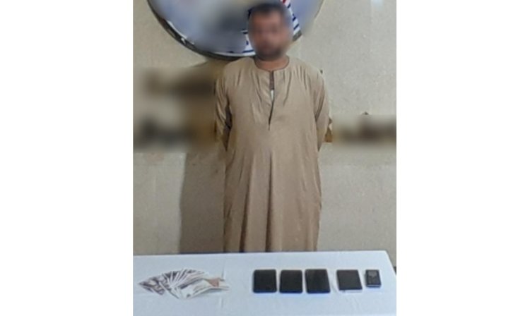 ضبط المتهم بالإستيلاء على بيانات بطاقات الدفع الإلكترونى الخاصة بعملاء البنوك بالمنيا