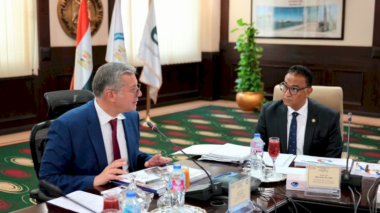 وزير البترول يرأس الجمعية العامة للشركة المصرية لإنتاج الايثيلين