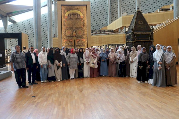 الأعلى للشئون الإسلامية نظّم زيارة للطالبات الوافدات إلى مكتبة الإسكندرية