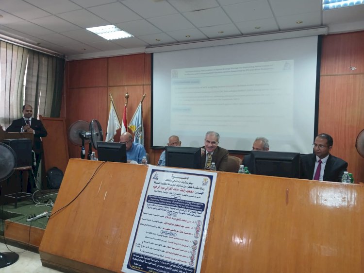 رئيس جامعة أسوان يشارك في مناقشة رسالة دكتوراه للباحث محمود رفعت