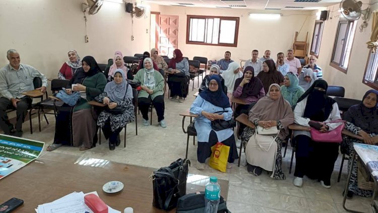 "البحوث الزراعية" يطور مهارات الاتصال والإقناع لـ 60 مهندسا زراعيا في أسيوط والشرقية