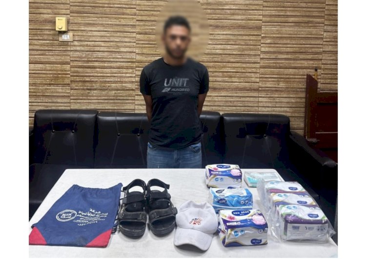 ضبط حرامي حقائب وأحذية المصلين بالفيوم