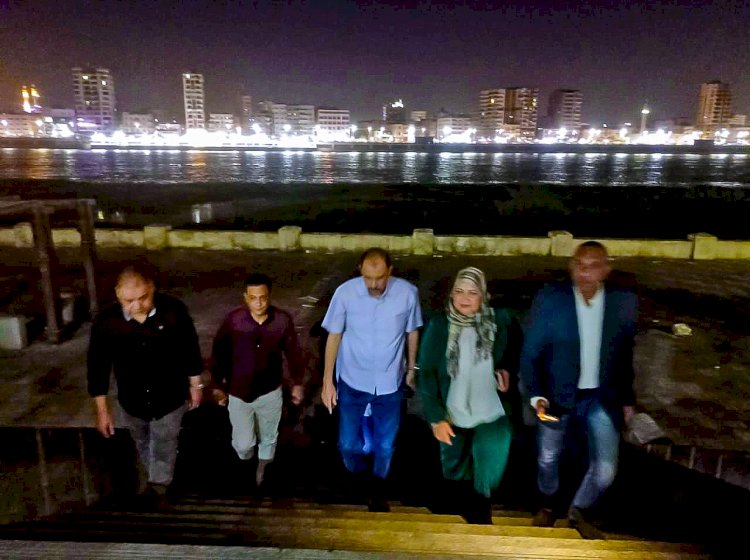 محافظ سوهاج يتفقد الكورنيش الشرقي ومدينة أخميم