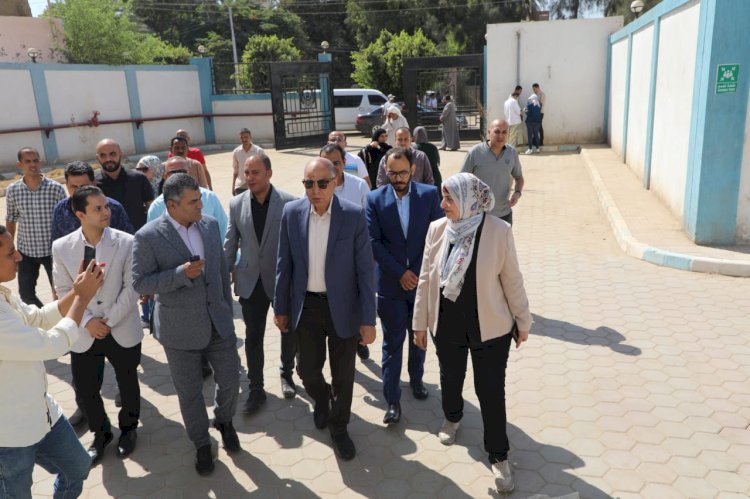 محافظ المنيا يفتتح مركز طب الأسرة بقرية إتليدم بمركز أبوقرقاص