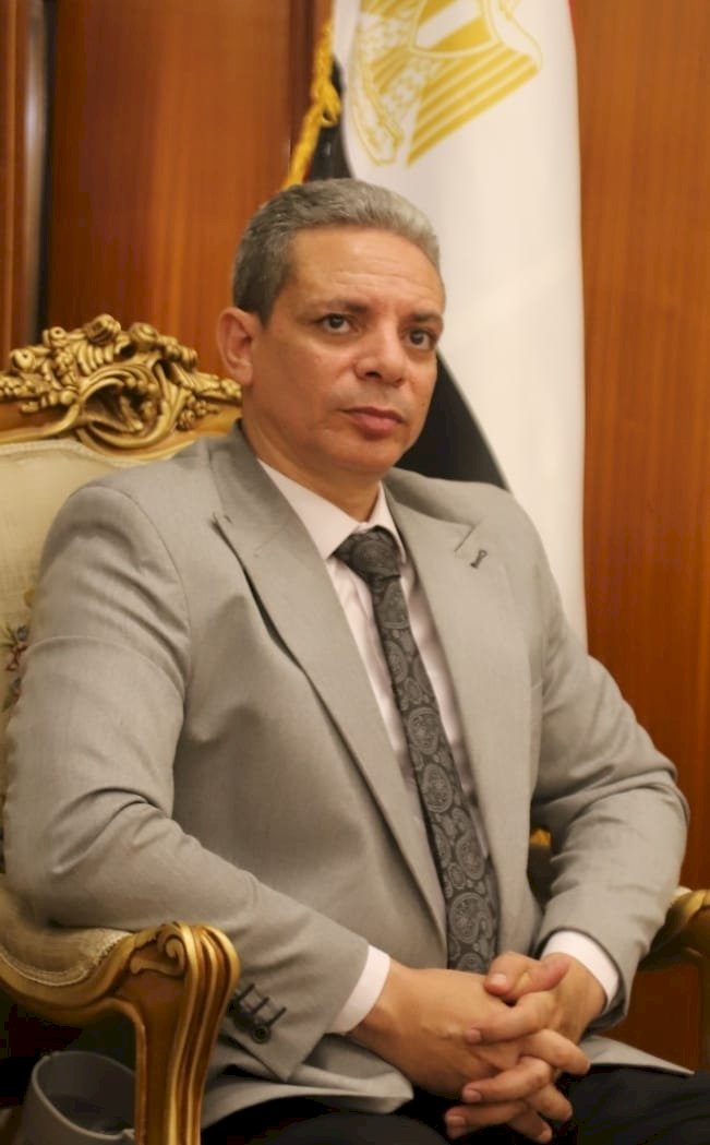 الدكتور خالد بن الوليد عبد الفتاح احمد عميدًا لعلوم جنوب الوادي