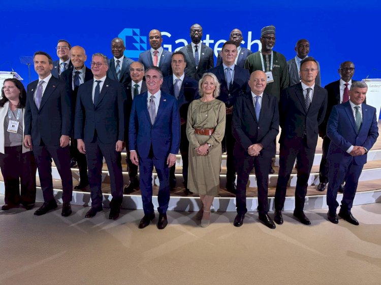 وزير البترول يعلن إطلاق مشروع للمسح السيزمي بأحدث التقنيات في شرق المتوسط