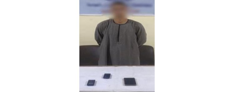 ضبط شخص بالمنيا ينصب المواطنين ويستولي على بيانات الفيزا