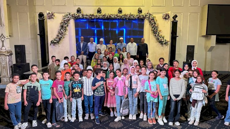 "ابنتي الغالية" تدعم الفتيات وتوزع حقائب مدرسية بقنا