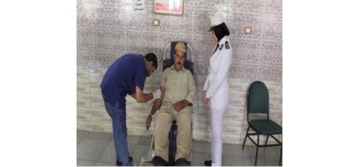 ضباط الشرطة يتبرعون بدماءهم بمديرية أمن الشرقية