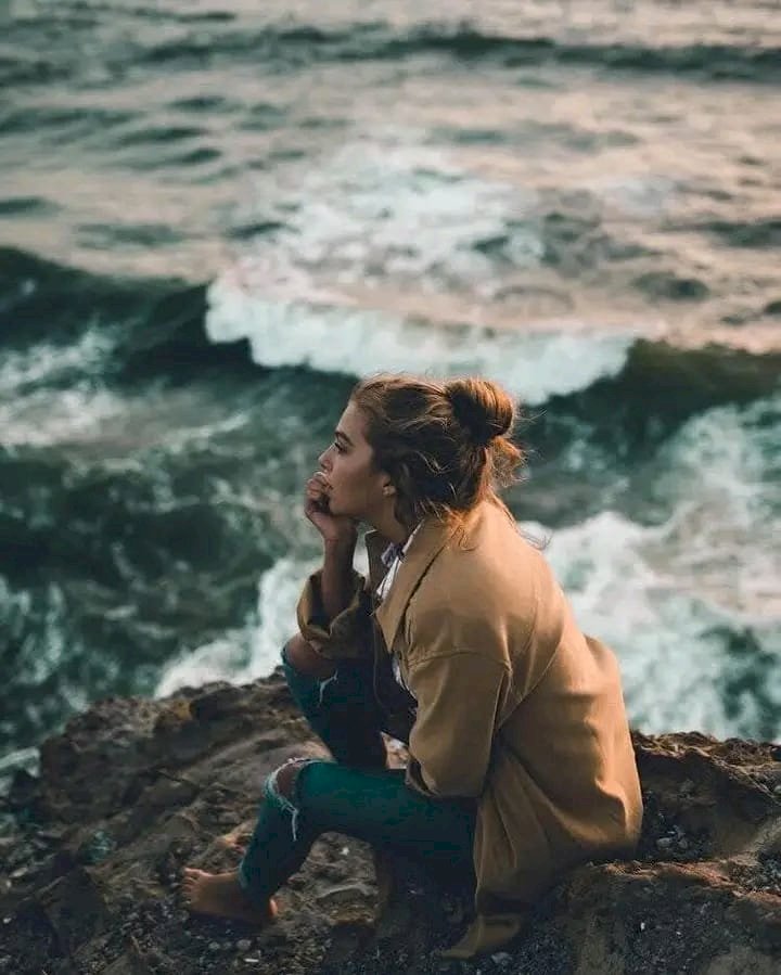 الموت عشقاً...شعر  إيمان العطيفي
