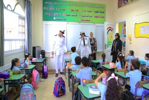 الداخلية تصطحب أبناء الشهداء إلى مدارسهم