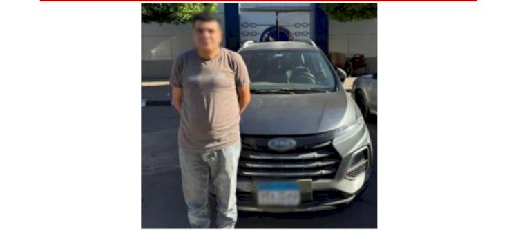 القبض علي سائق لقيامه بأفعال خادشة للحياء اثناء إستقلال طالبة السيارة بالقاهرة