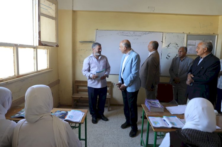 محافظ المنيا يتابع انتظام سير العملية التعليمية بمدرسة البرشا الإعدادية المشتركة بملوي